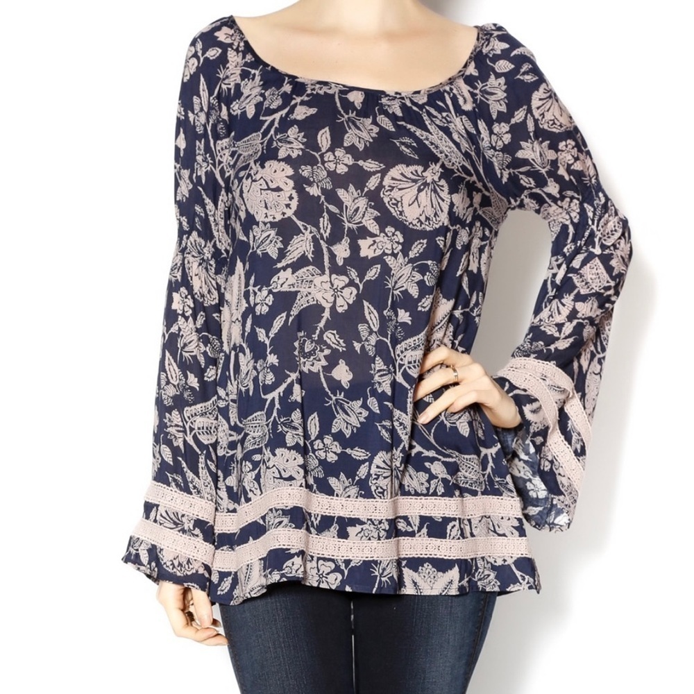 𝅺altar'd State Floral Blouse Size Small
